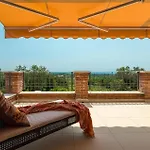 Vakantiehuis Stunning In *