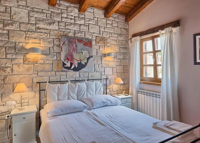 Vakantiehuis Lovely In
